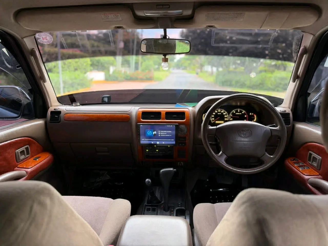 Toyota Land Cruiser Prado 2002 thumbnail 5