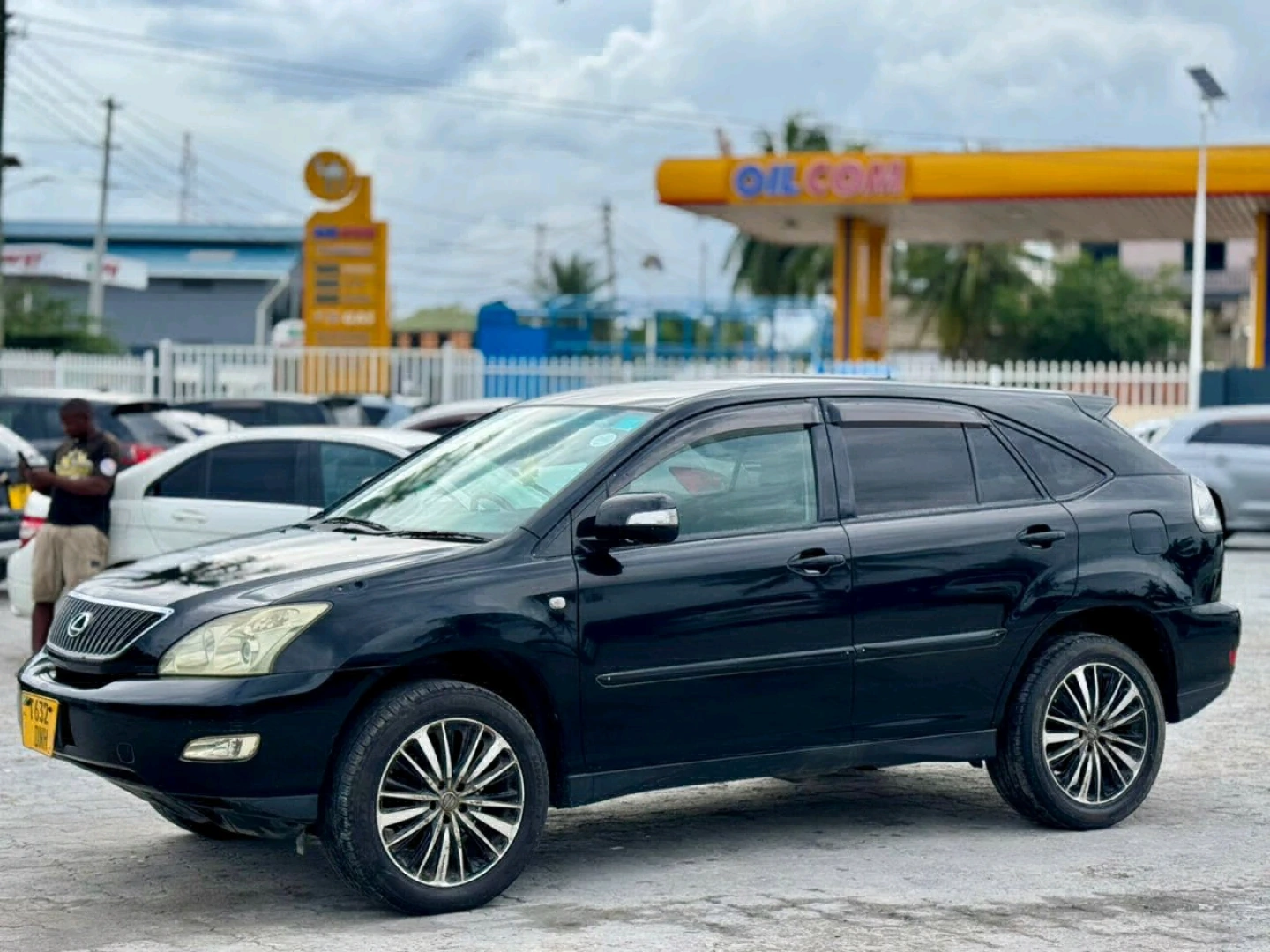 Toyota Harrier 2006 Black SUV (2360cc) thumbnail 3
