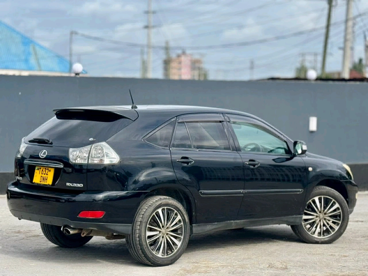 Toyota Harrier 2006 Black SUV (2360cc) thumbnail 4