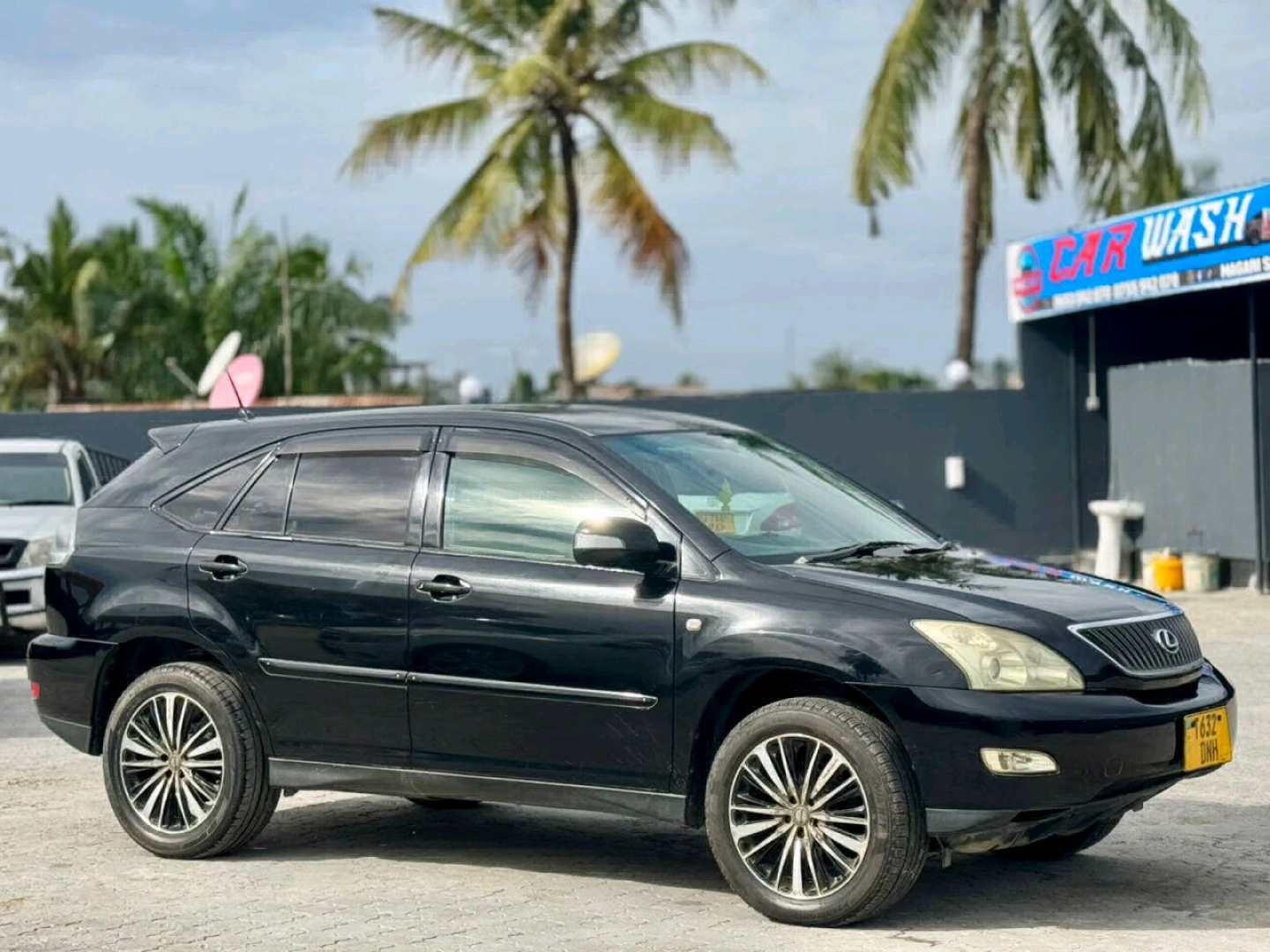 Toyota Harrier 2006 Black SUV (2360cc) thumbnail 5