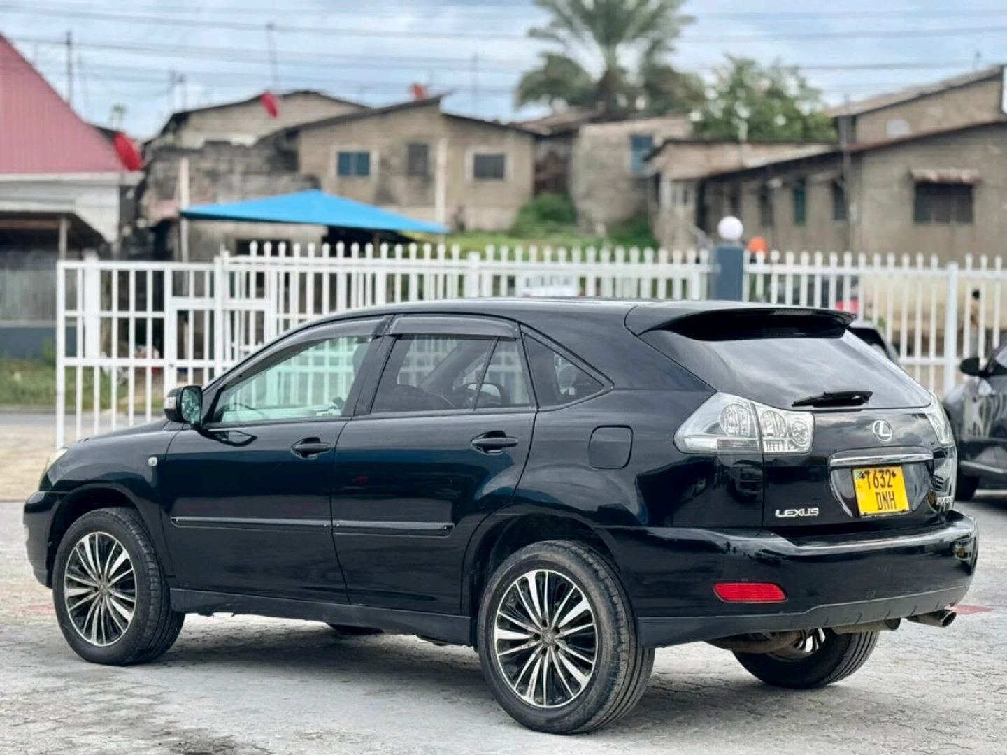 Toyota Harrier 2006 Black SUV (2360cc) thumbnail 6