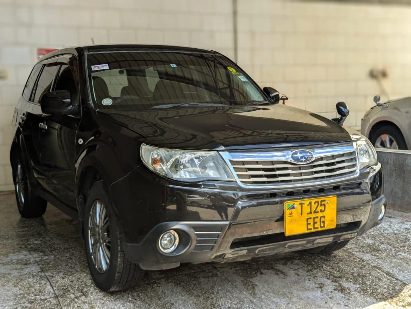 Subaru Forester SUV (1900cc, Full AC)