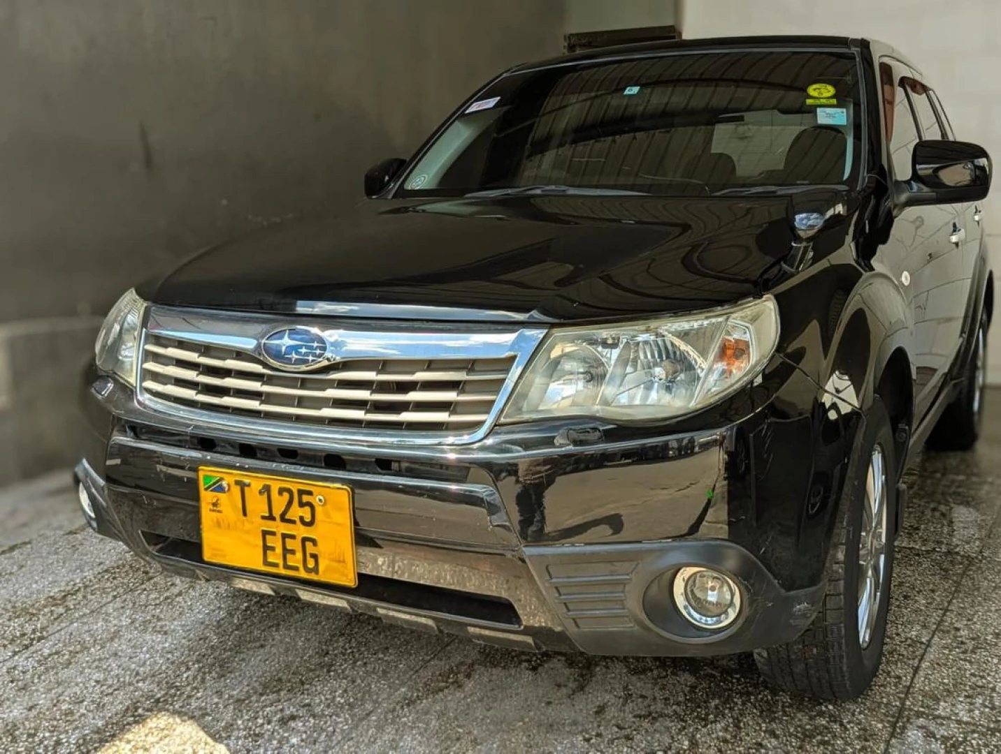 Subaru Forester SUV (1900cc, Full AC) thumbnail 6