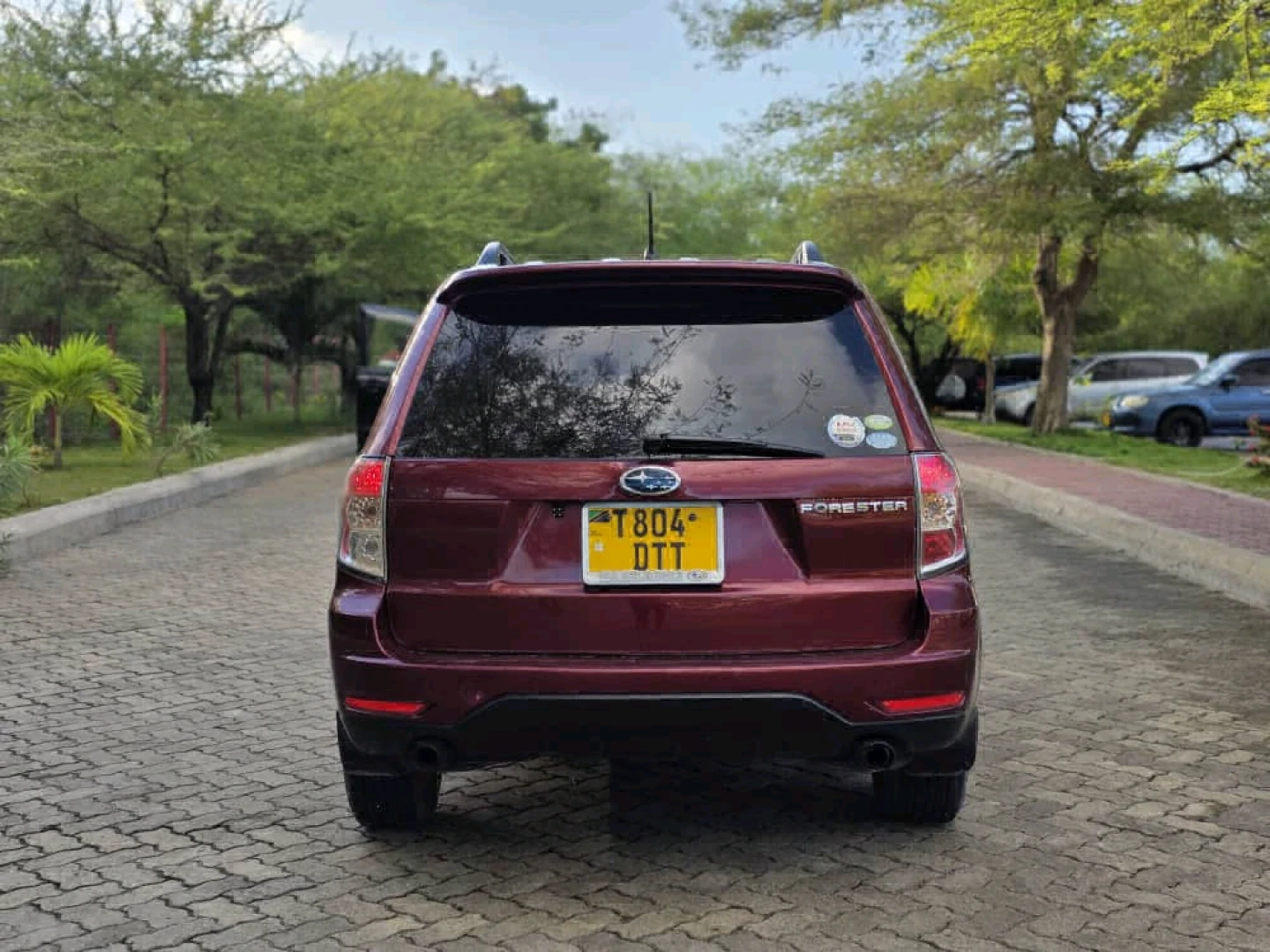 2009 Subaru Forester SUV - Maroon, Push Start thumbnail 7