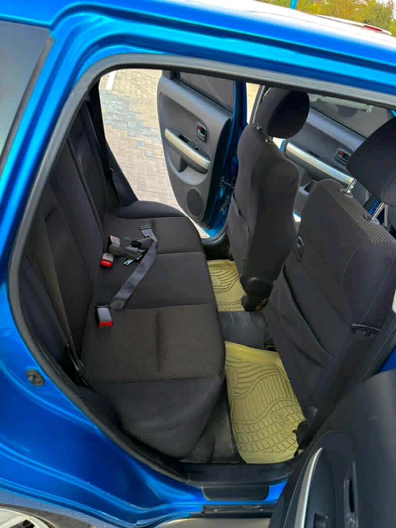Toyota Ist Blue Car T334 DYA thumbnail 8
