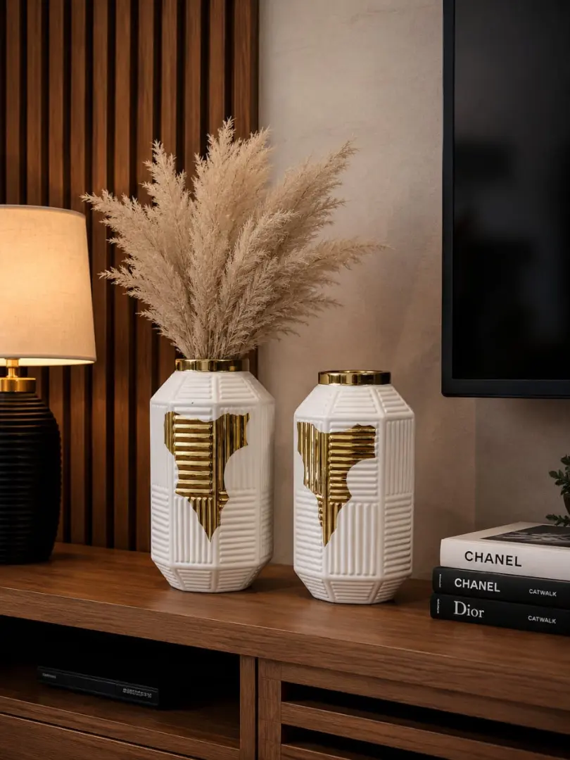 Quality Pair Ceramic Vases (Set of 2) thumbnail 4