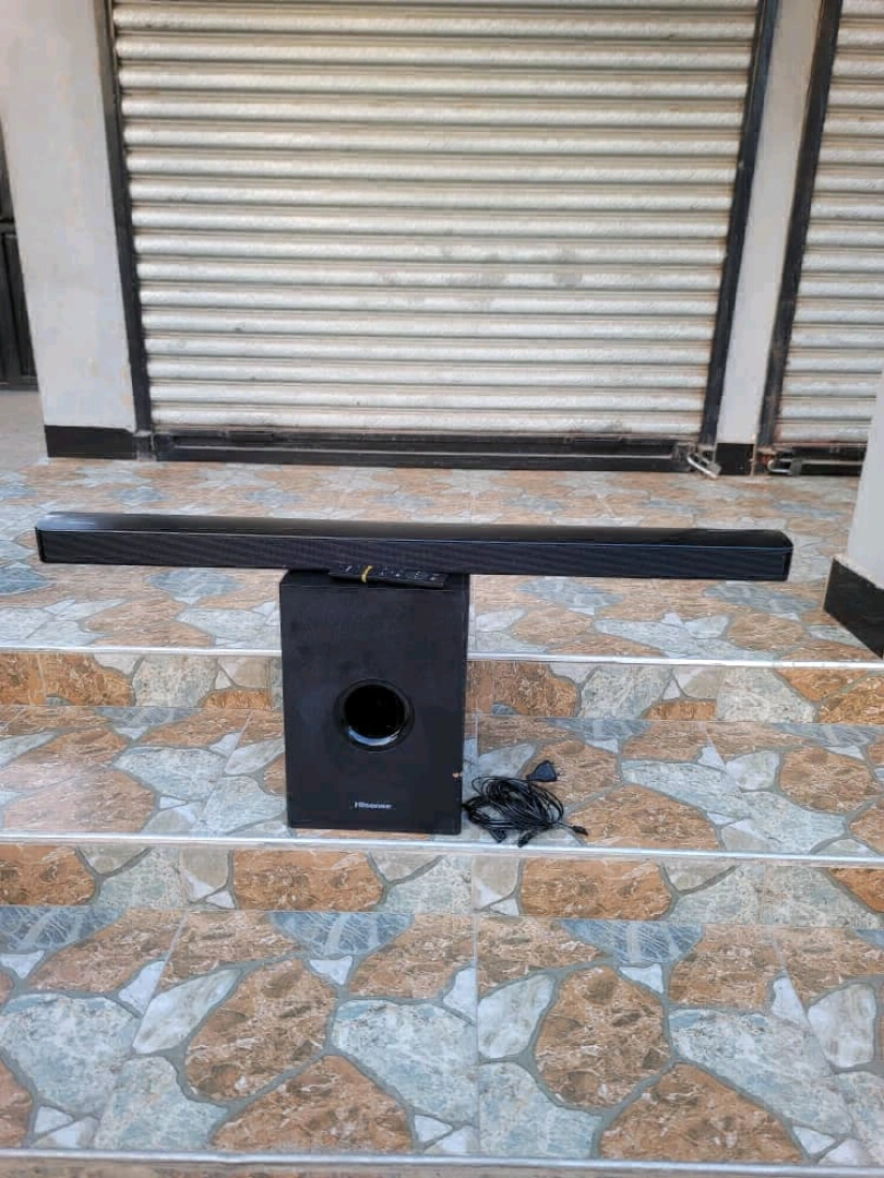 Hisense Soundbar 330W System with Subwoofer