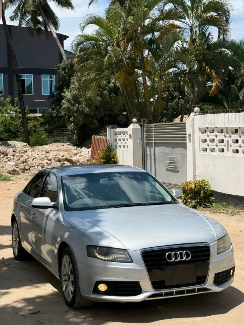 Audi A4 Sedan 2011/2012 Petrol Automatic