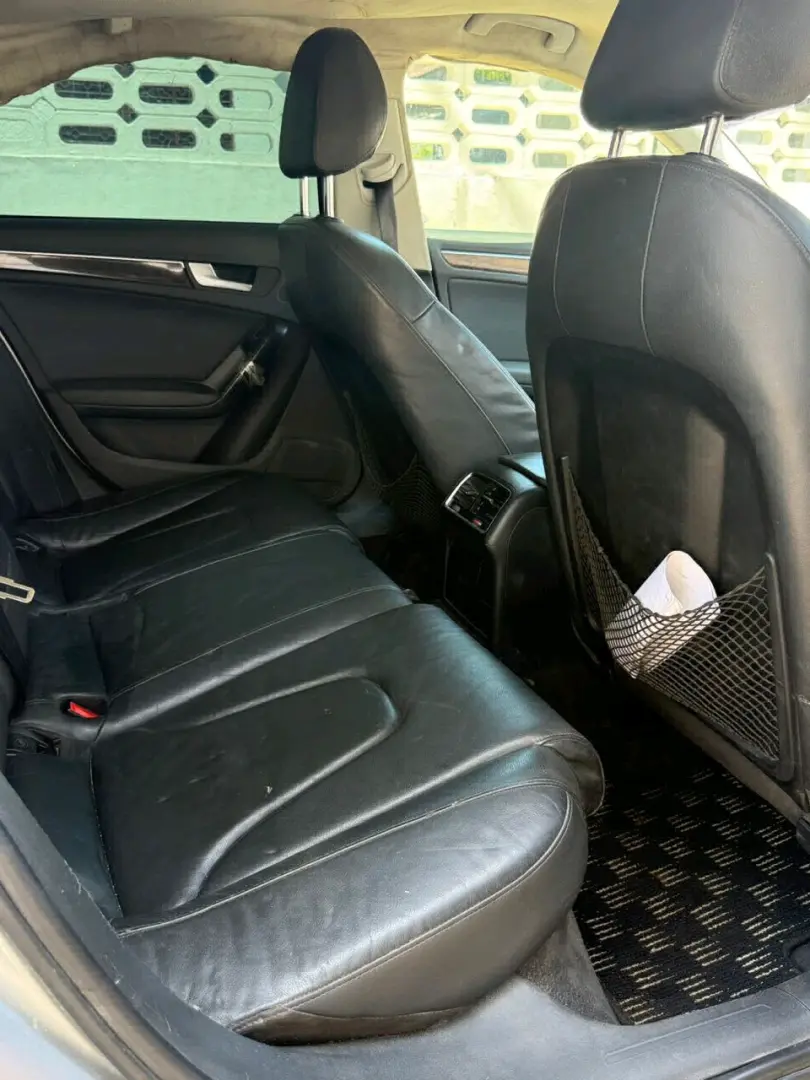 Audi A4 Sedan 2011/2012 Petrol Automatic thumbnail 6