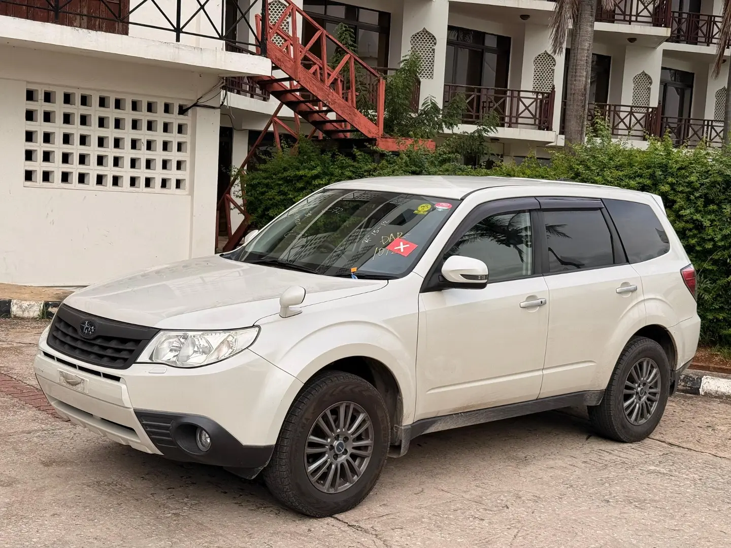 Subaru Forester 2011 thumbnail 4