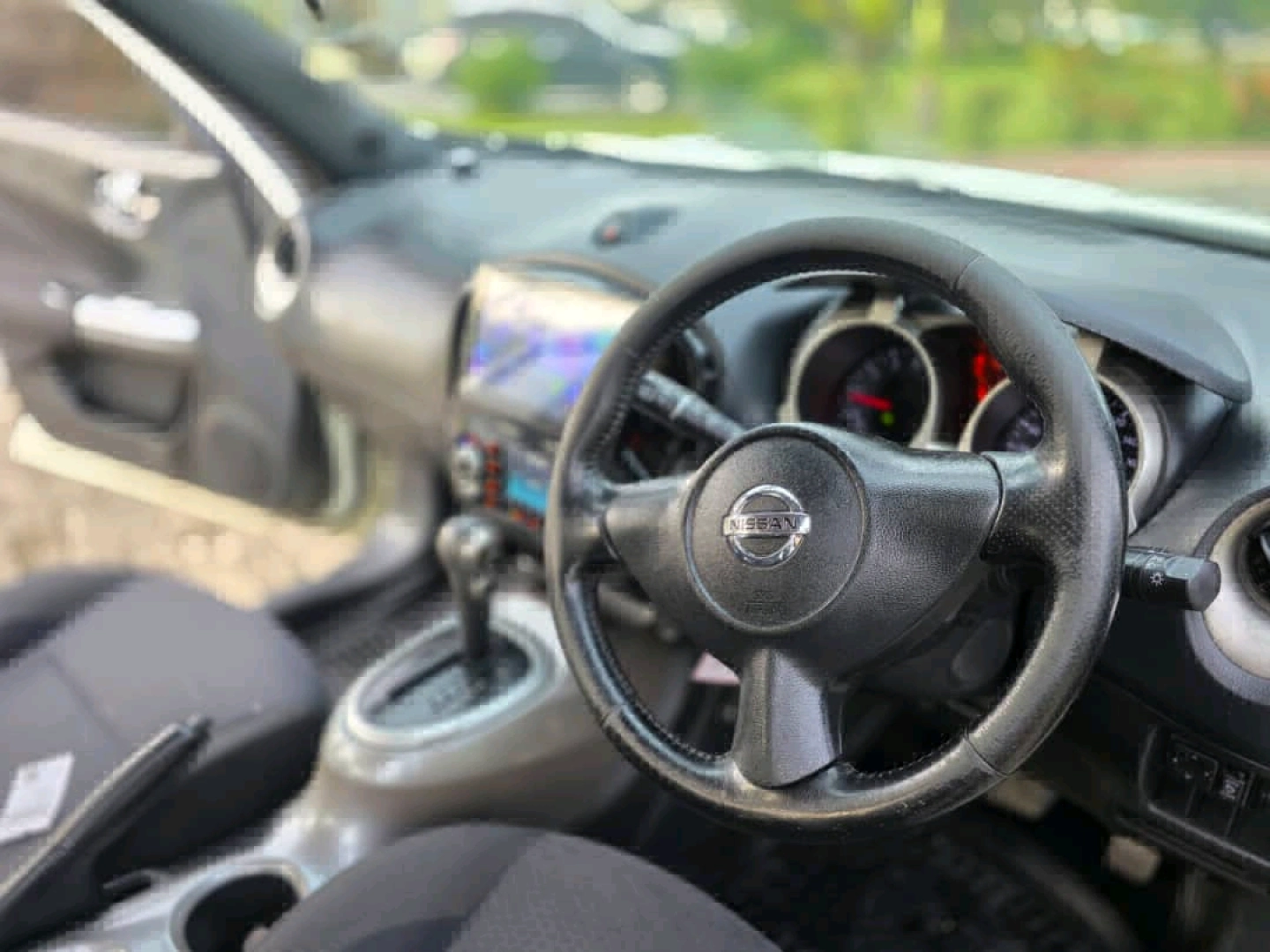 Nissan Juke 2014 Pearl White Low Mileage thumbnail 7