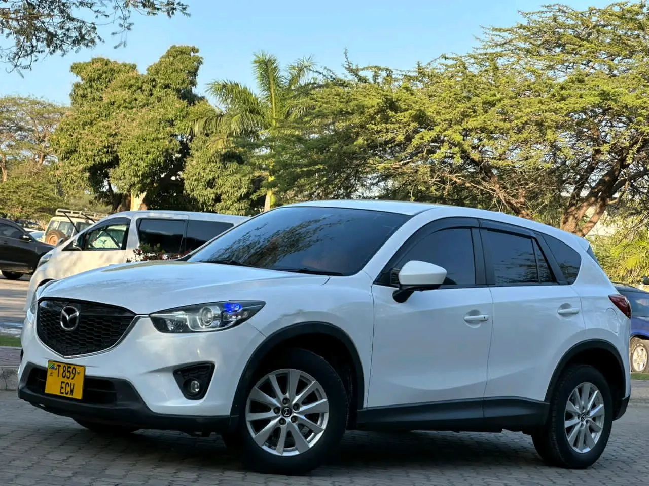 Mazda CX-5 2014 Nyeupe, AC Kamili thumbnail 2