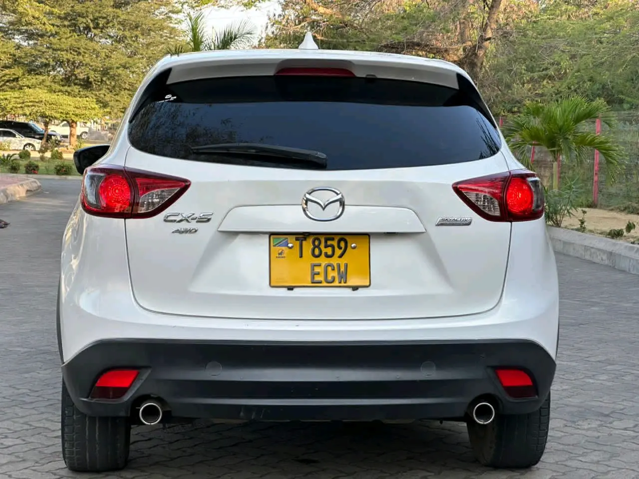 Mazda CX-5 2014 Nyeupe, AC Kamili thumbnail 6