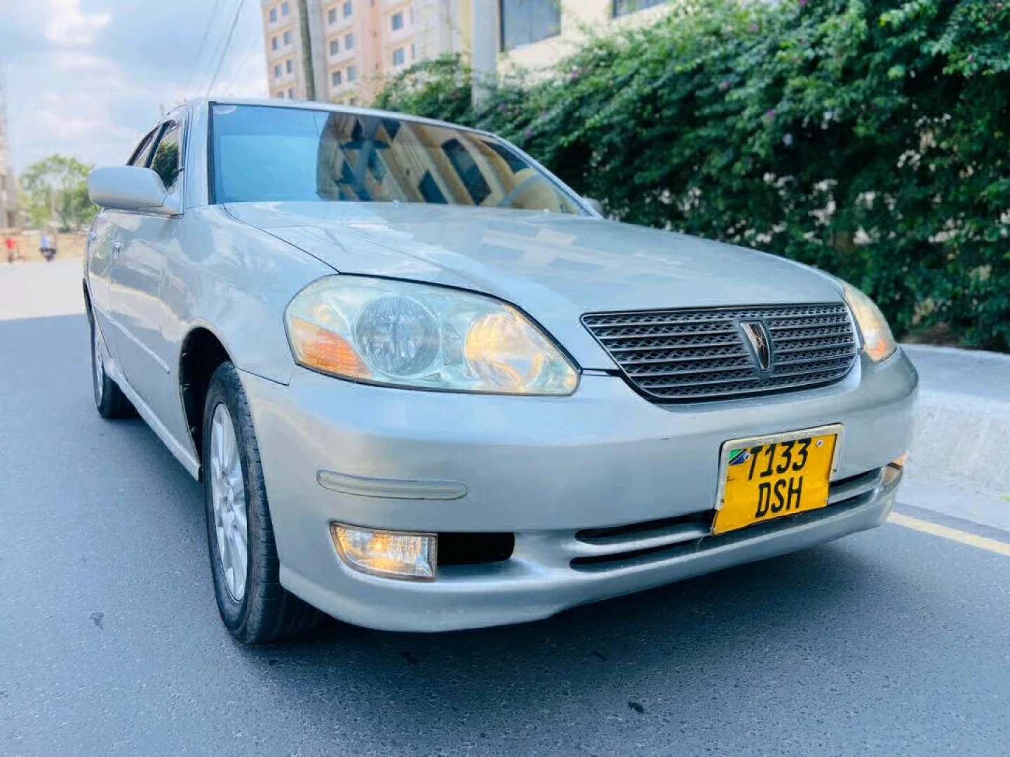 Toyota Mark II Grand GX110 2002 thumbnail 2