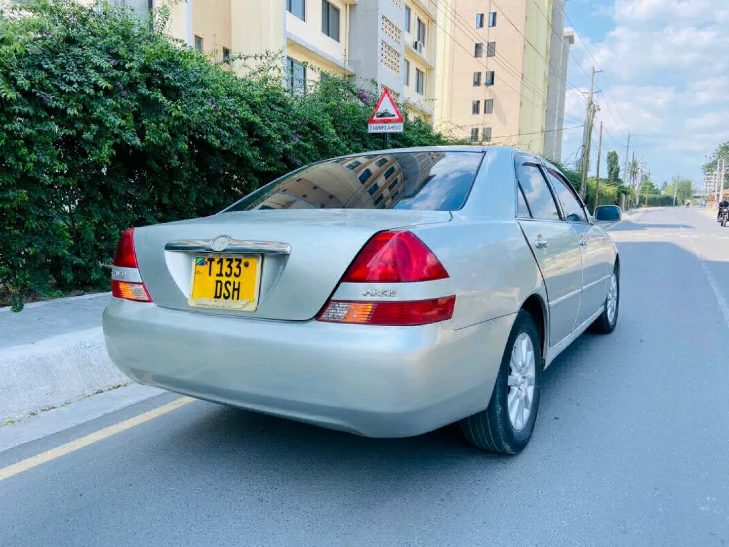 Toyota Mark II Grand GX110 2002 thumbnail 5