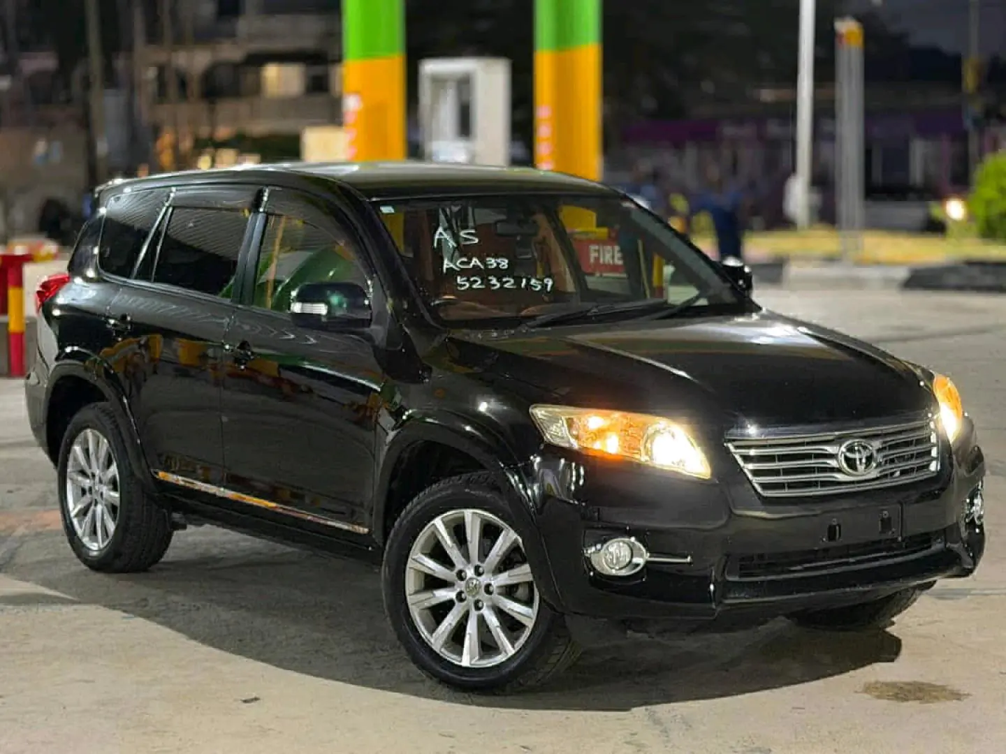 2012 Toyota Vanguard Black SUV