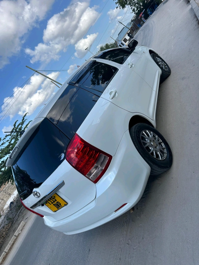 Toyota Wish 2008 Model with Android Radio thumbnail 4