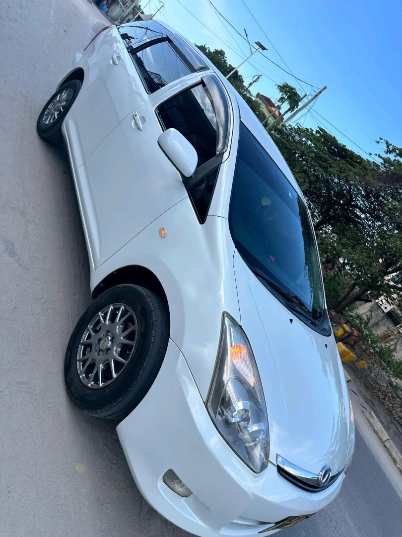 Toyota Wish 2008 Model with Android Radio thumbnail 6