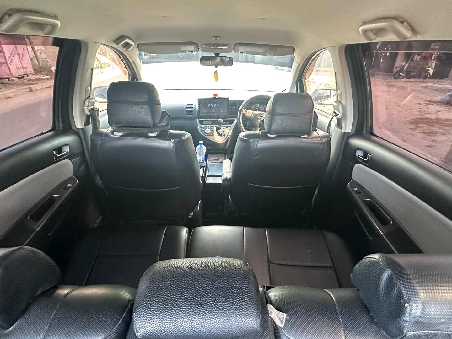 Toyota Wish 2008 Model with Android Radio thumbnail 8