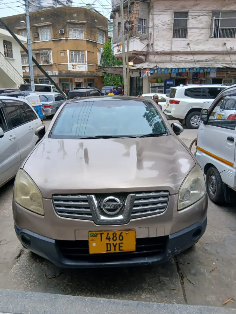 Nissan Dualis Beige/Gold Inauzwa thumbnail 7