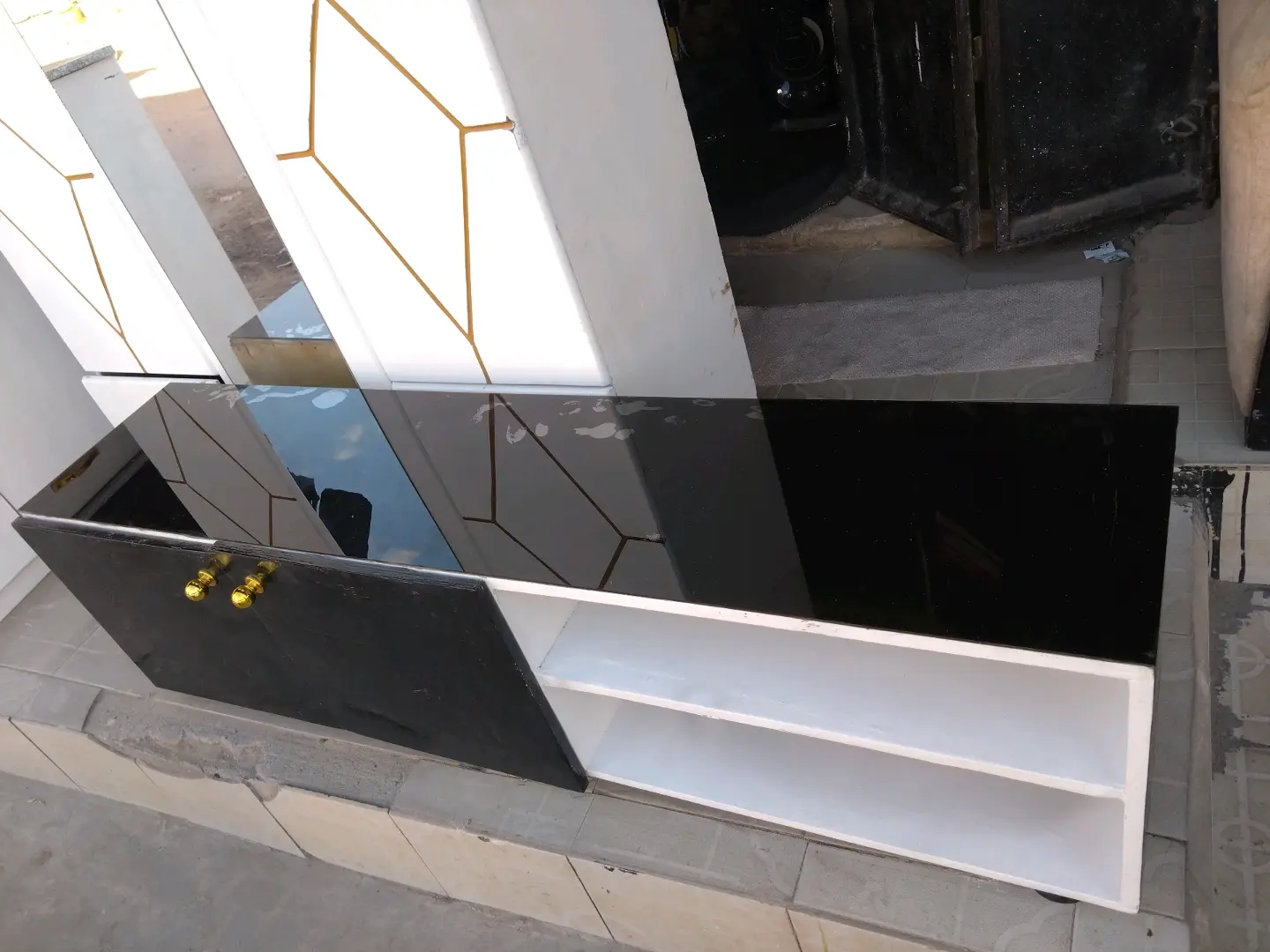 TV Case (TV Stand) - Ubungo thumbnail 2