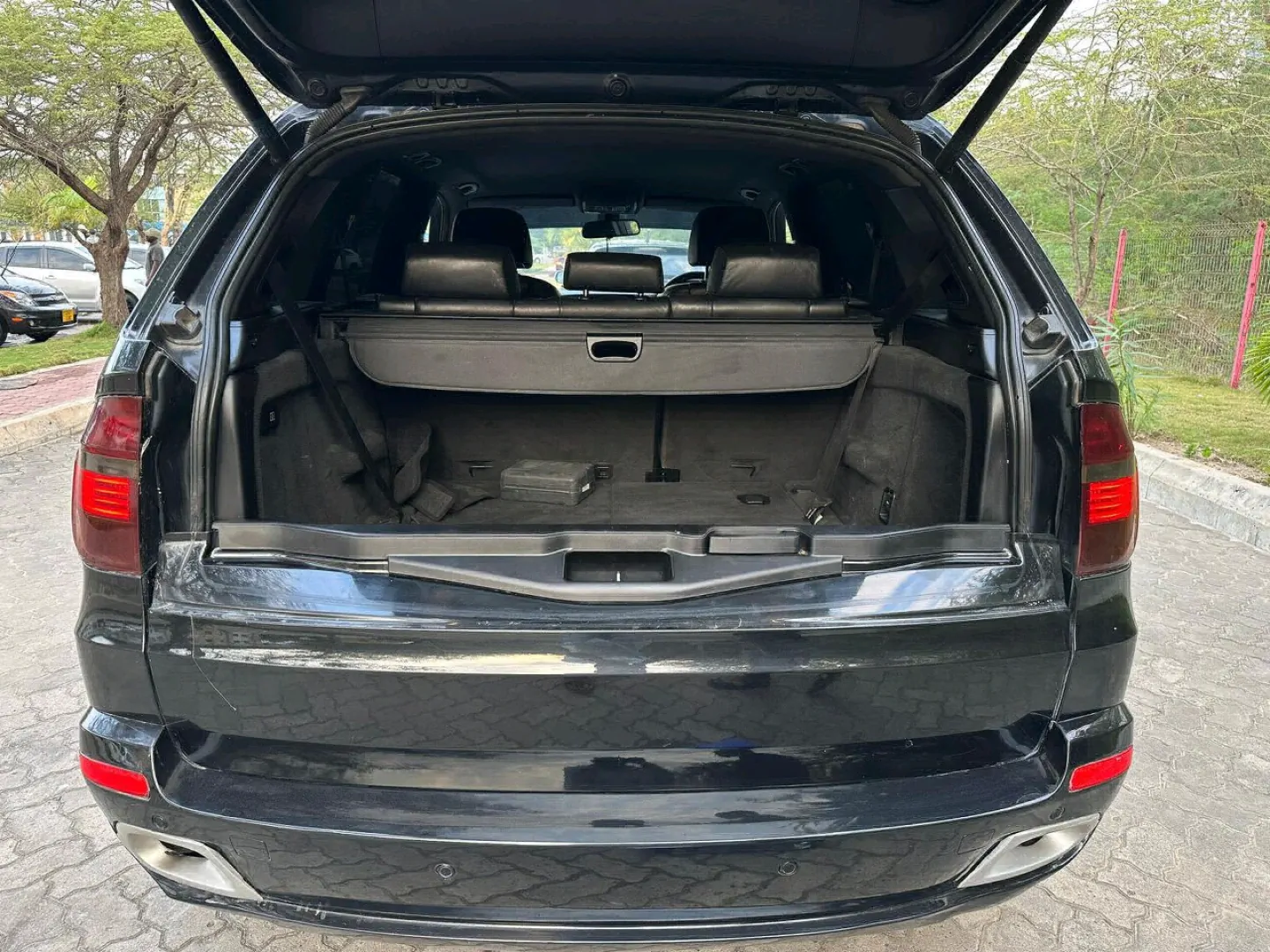 Black BMW X5 SUV Diesel thumbnail 7
