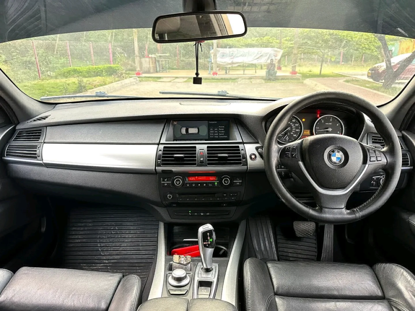 Black BMW X5 SUV Diesel thumbnail 9