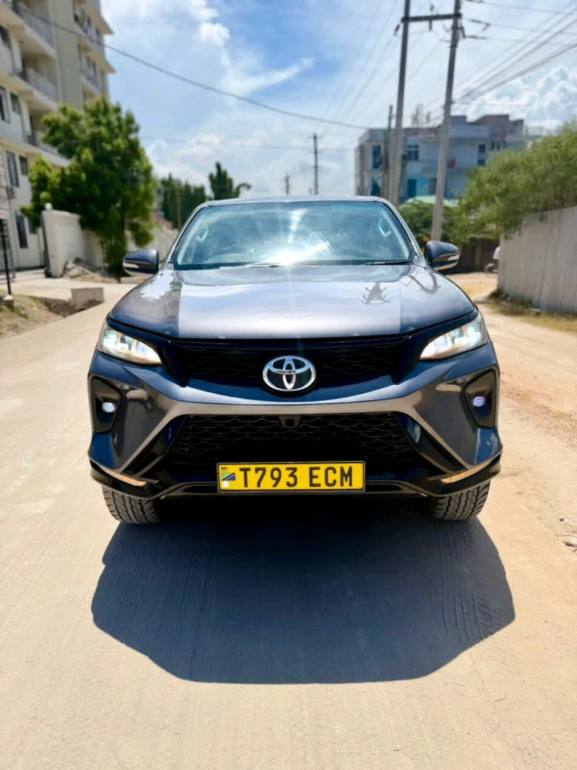 Toyota Fortuner 2022 Diesel Automatic