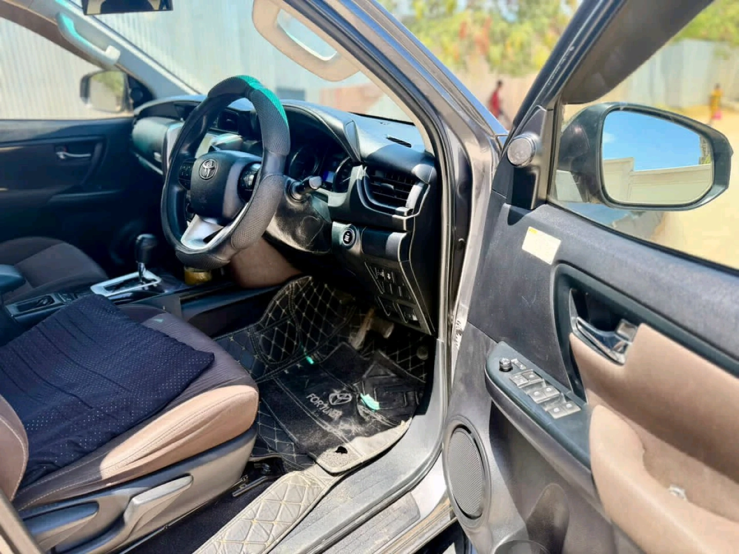 Toyota Fortuner 2022 Diesel Automatic thumbnail 6