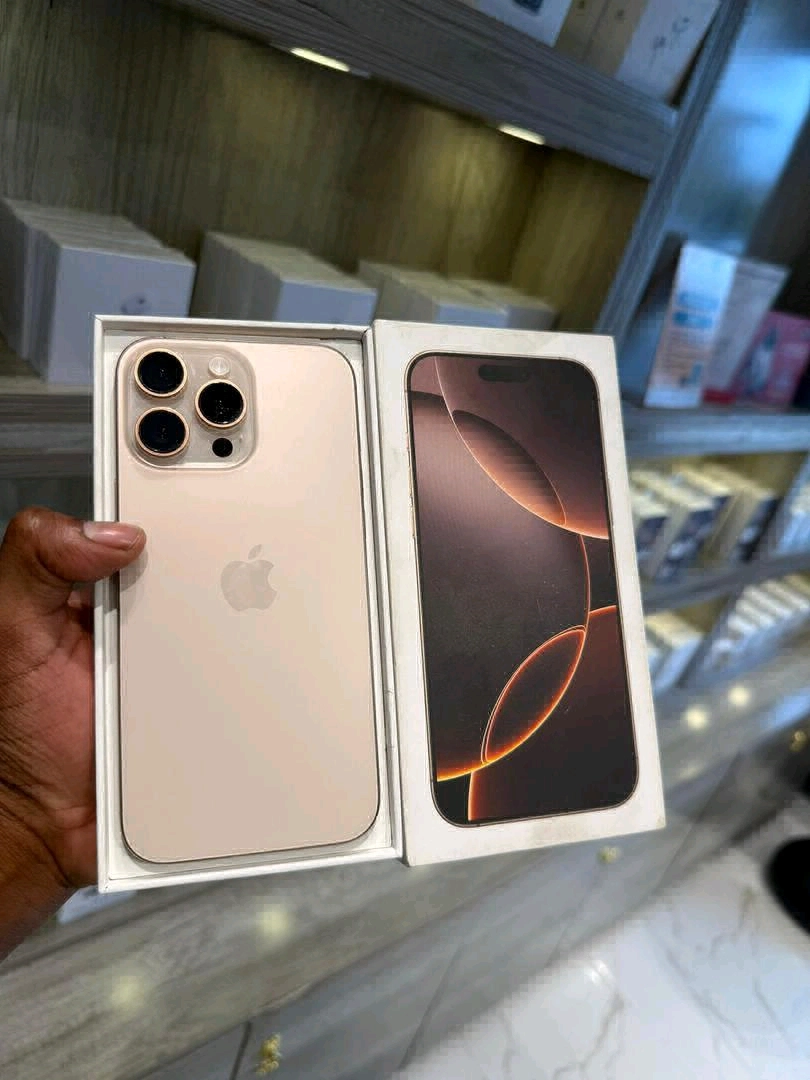 Brand New Apple iPhone 14 Pro Max 256GB Gold