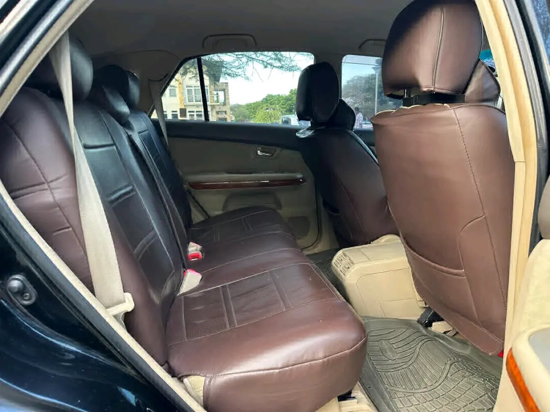 Toyota Harrier 2005 Black - New EBA thumbnail 6