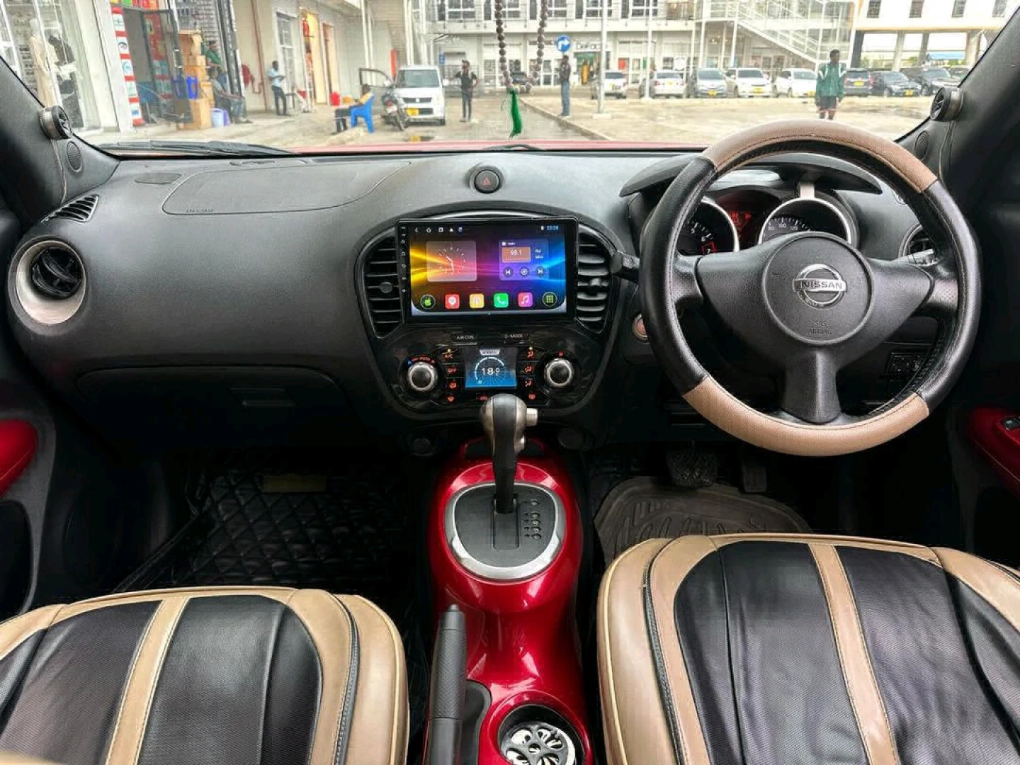 Nissan Juke 2010 for Sale - Maroon thumbnail 8