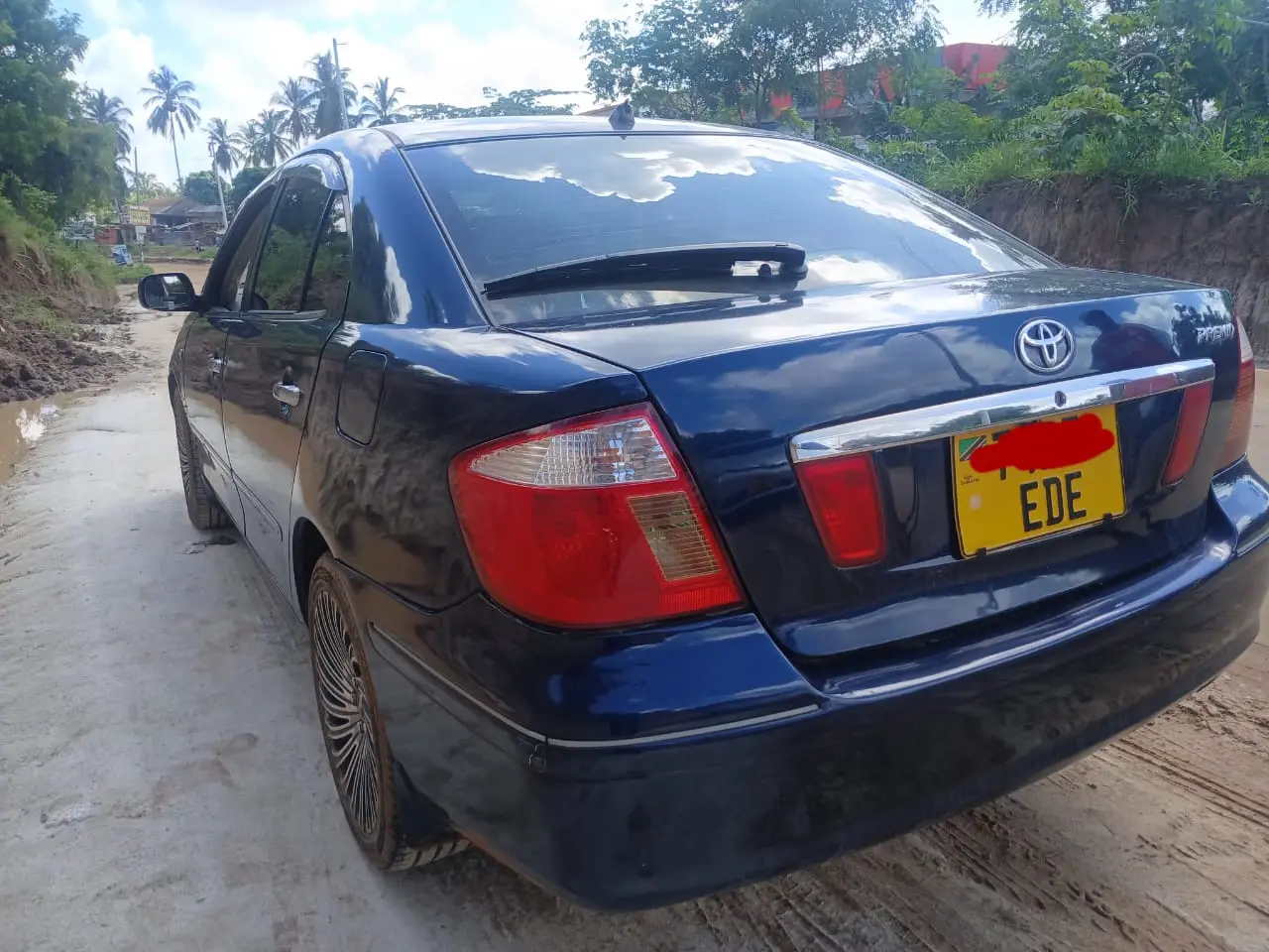 Toyota Premio F thumbnail 4