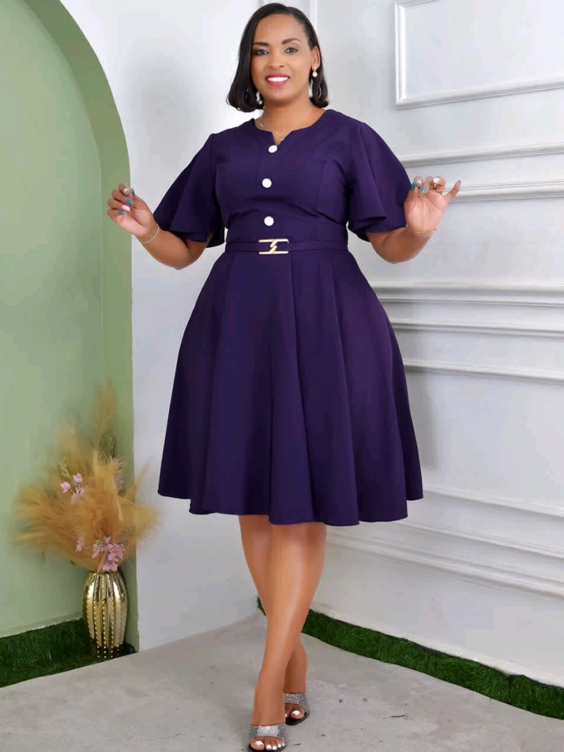 Dark Grey Knee-Length Dress with Belt thumbnail 2
