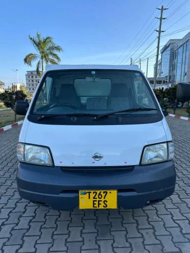 Nissan Vanette Refrigerated Truck (Friji)