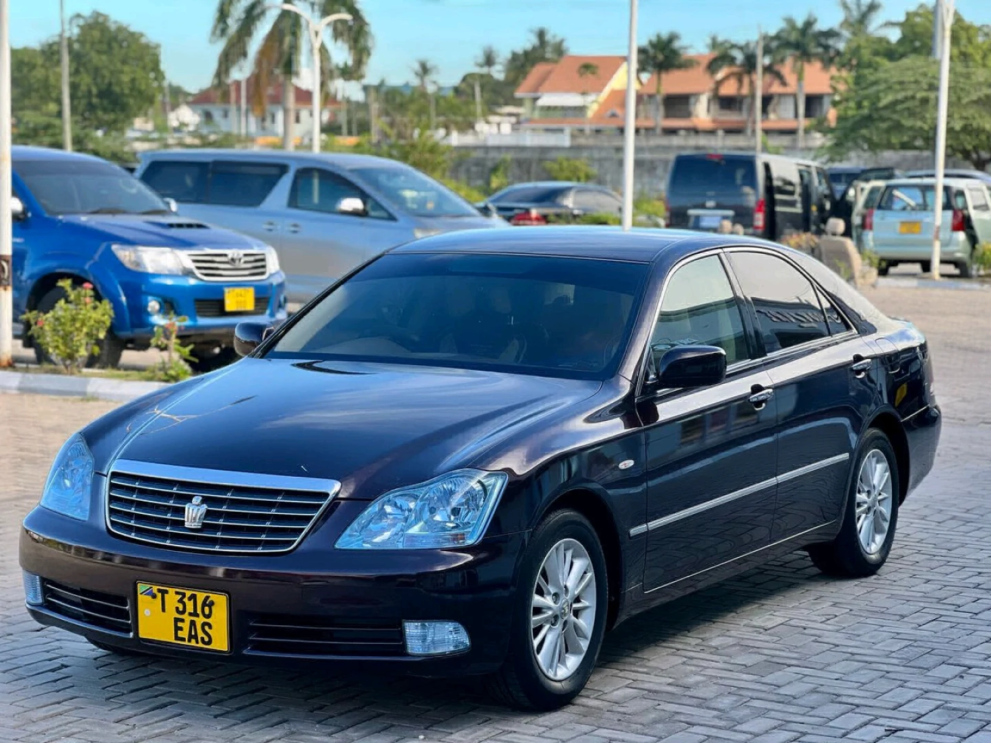 Toyota Crown Athlete 2005 (Dark Red) thumbnail 2