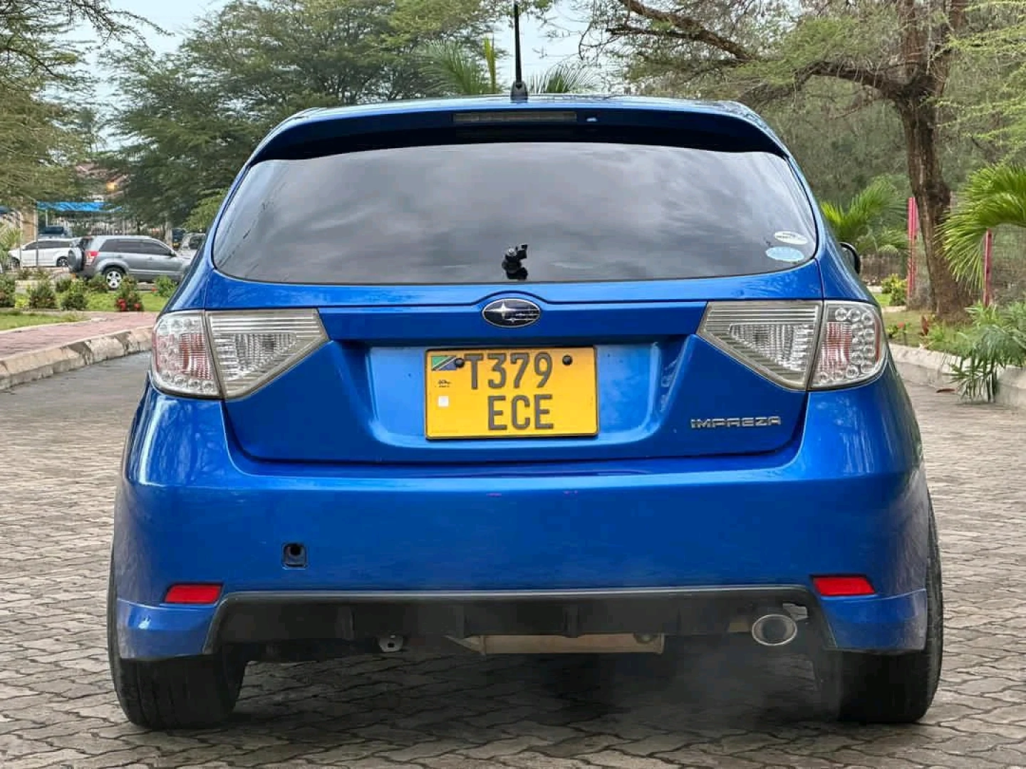 Subaru Impreza Hatchback 2011 (Reg ECE) thumbnail 4