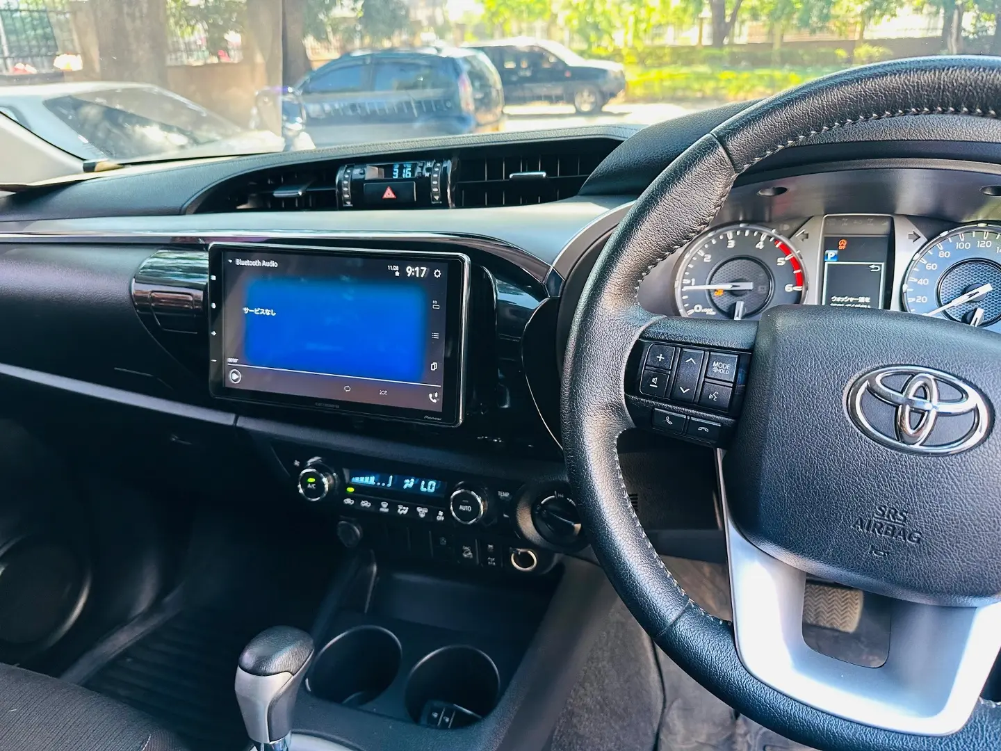 2020 Toyota Hilux 4x4 Automatic thumbnail 2