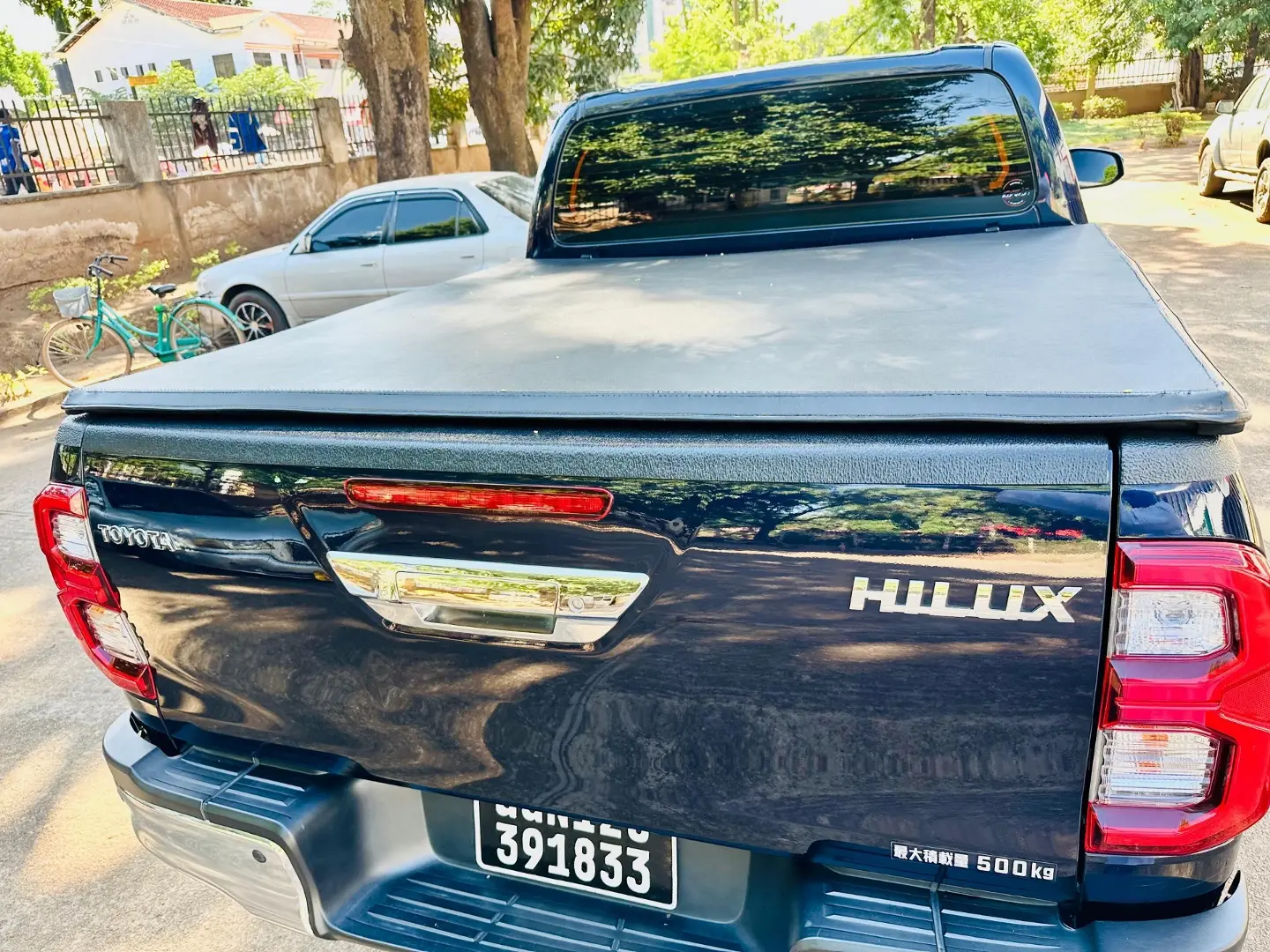 2020 Toyota Hilux 4x4 Automatic thumbnail 4