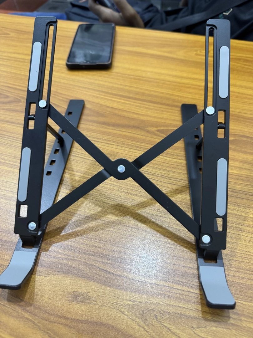 Aluminium Foldable Laptop Stand thumbnail 3