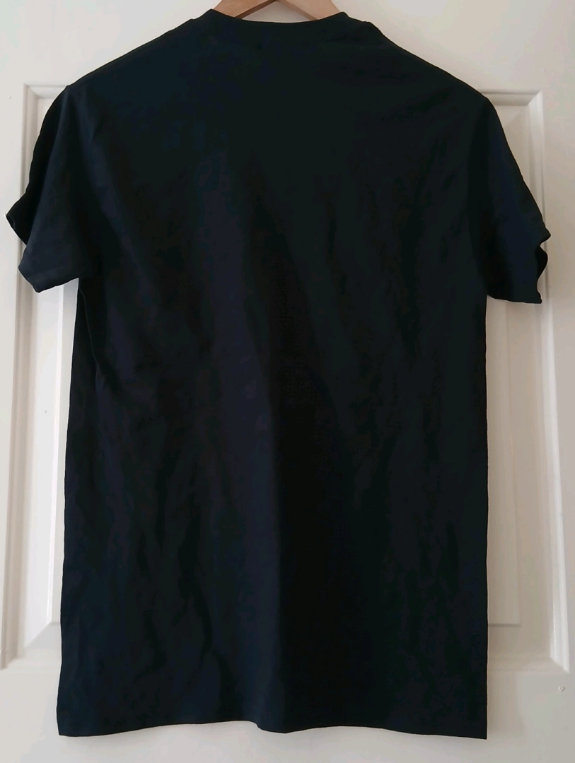 New Black Ladies T-shirt Size S/M thumbnail 2
