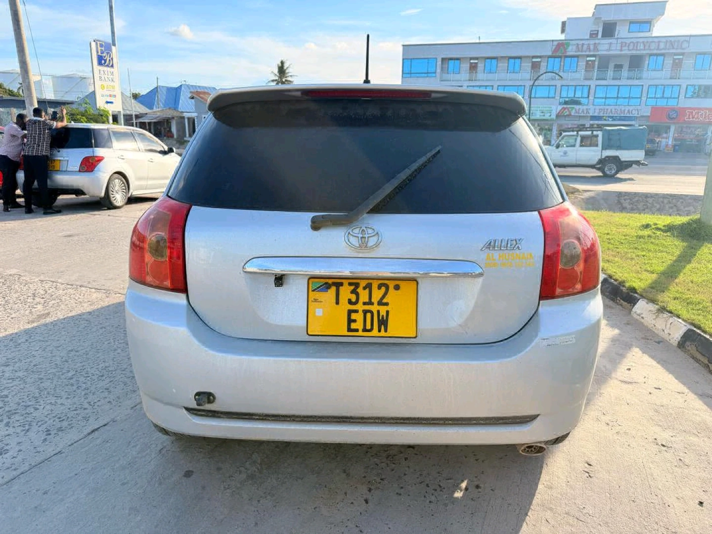 Toyota Allex 2005 Silver Sedan For Sale thumbnail 7
