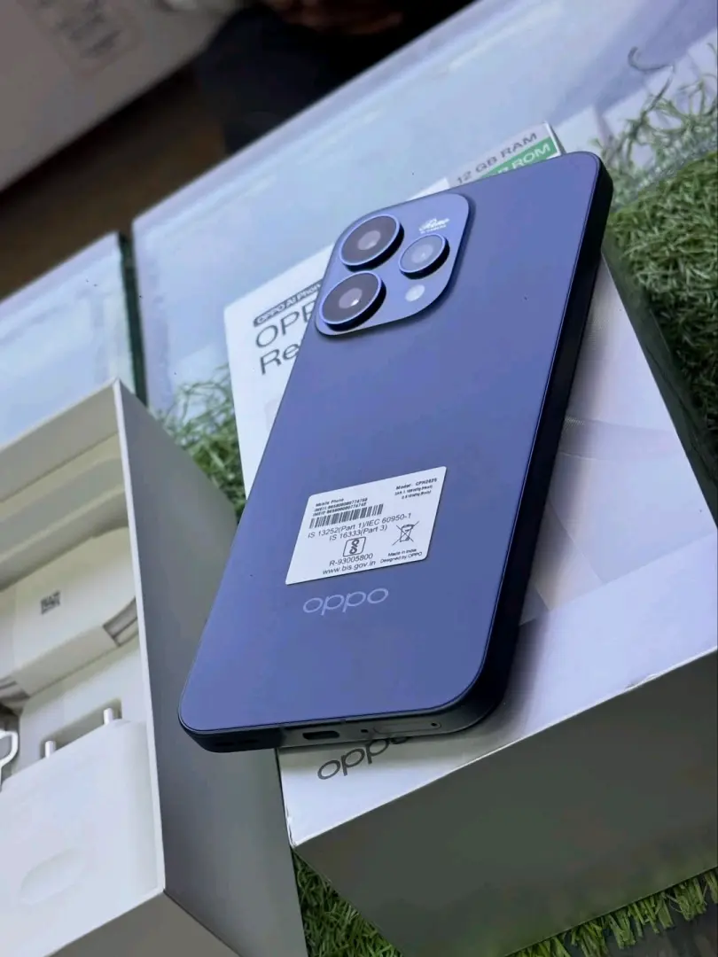 Oppo Reno 15 5G Smartphone 512GB/12GB RAM