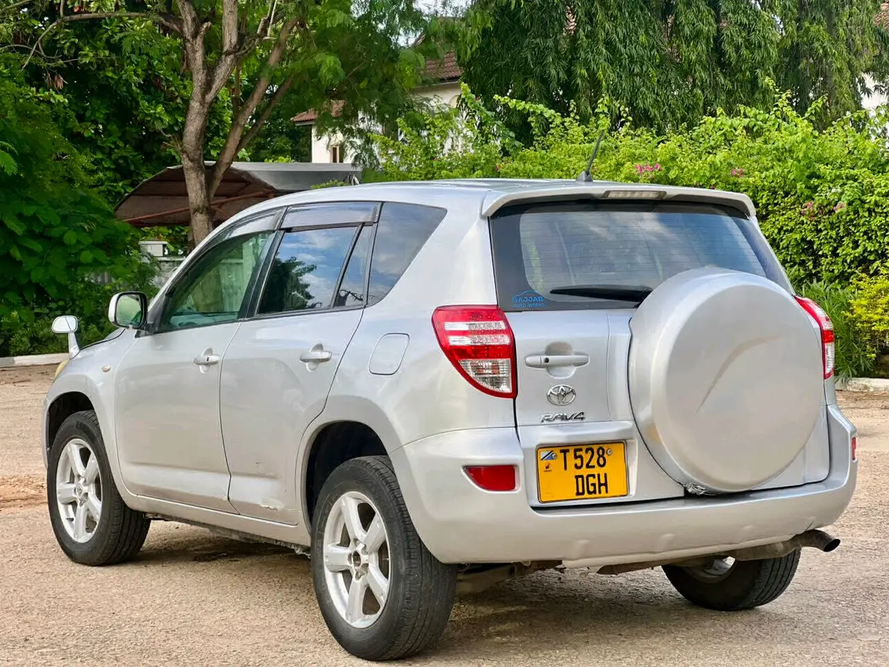Toyota RAV4 2006 Silver thumbnail 5