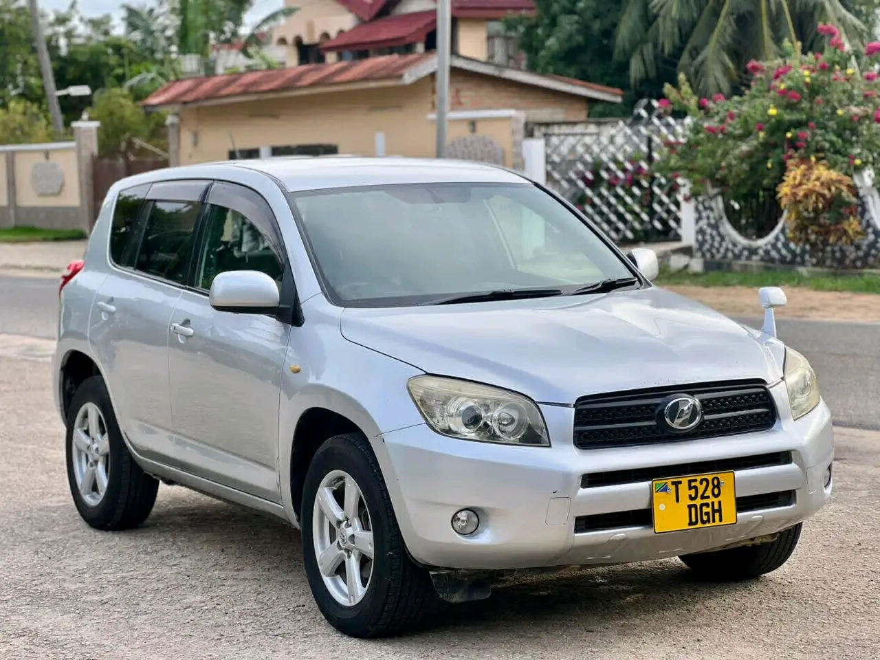Toyota RAV4 2006 Silver thumbnail 6