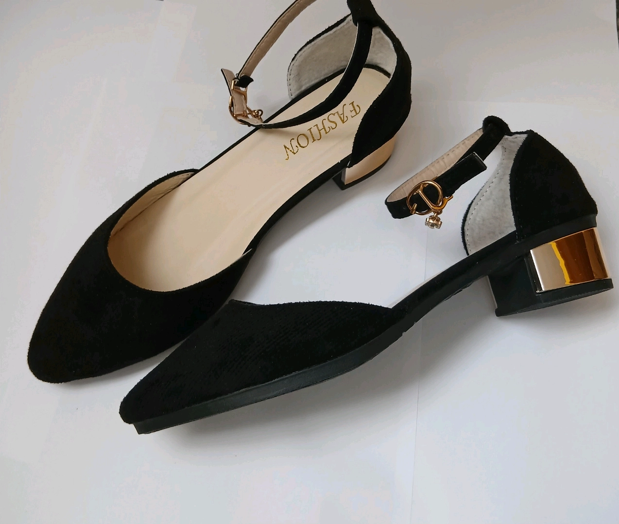 Black Low-Heeled Women's Fashion Shoes Size 37