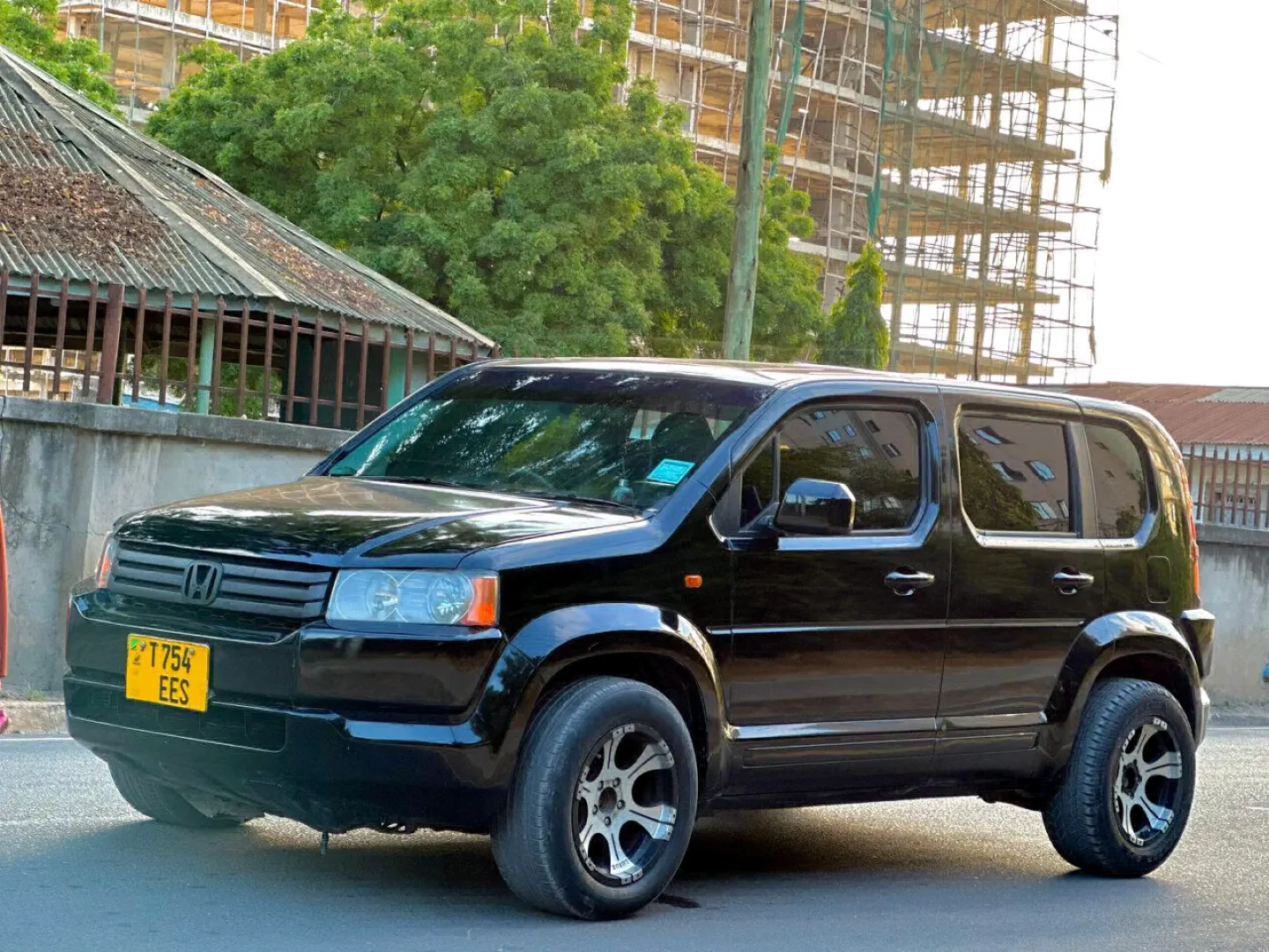 Honda Crossroad 2008 Black (Gari nzuri sana) thumbnail 2