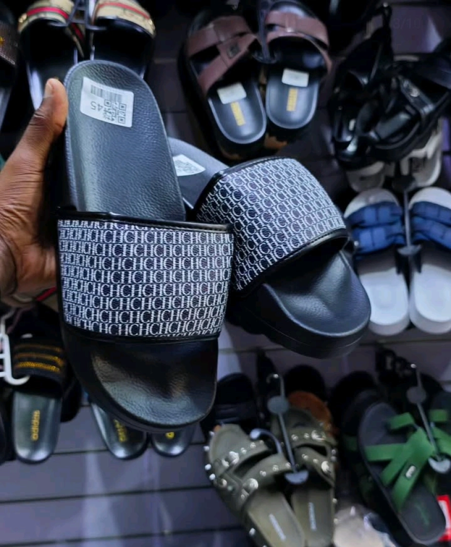 Black Louis Vuitton Style Slide Sandals thumbnail 5