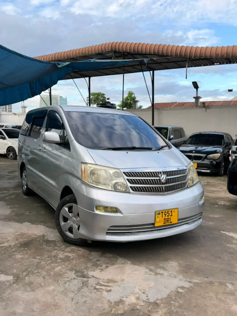 Toyota Alphard 2003