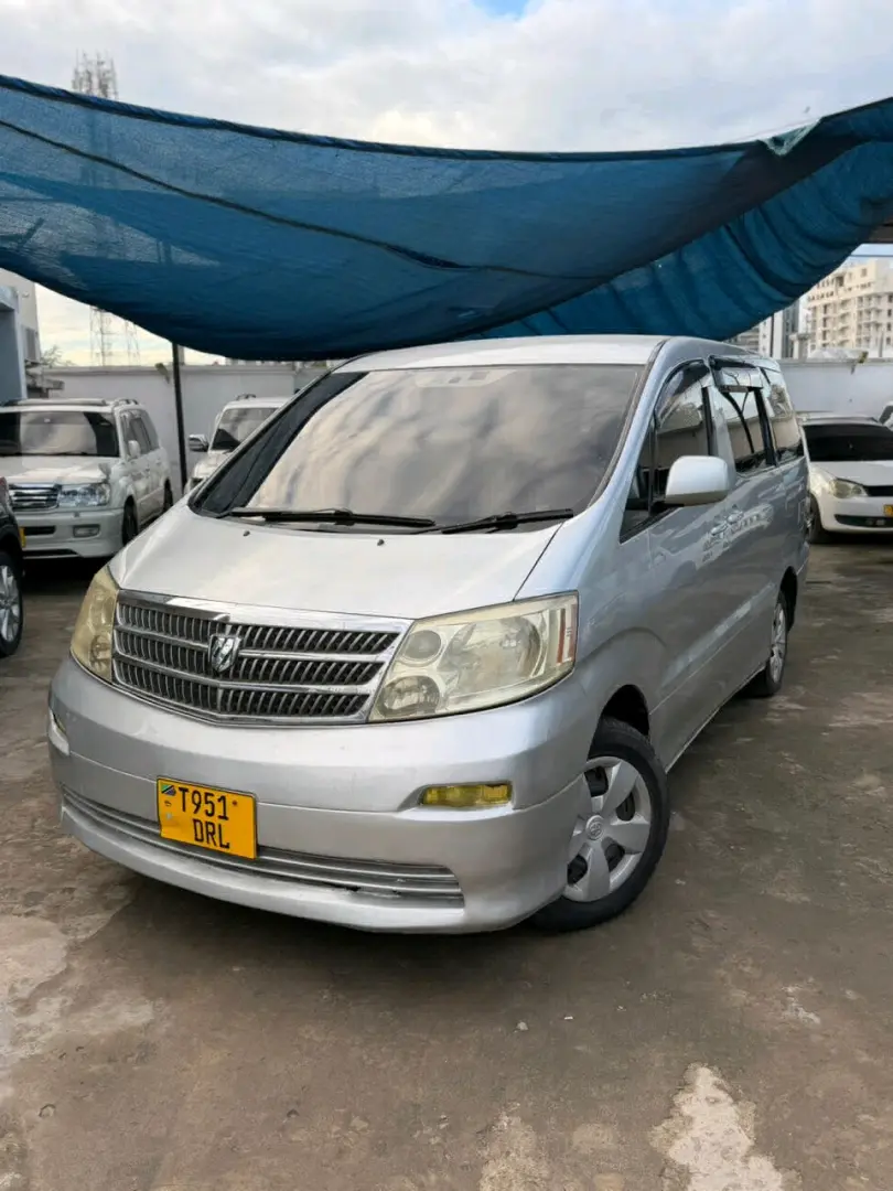 Toyota Alphard 2003 thumbnail 2